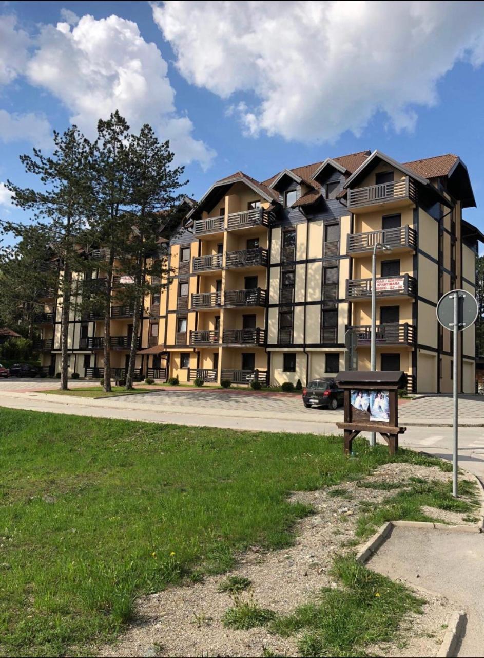 Apartman Bilja ซลาตีบอร์ ภายนอก รูปภาพ